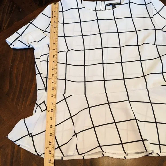 Banana Republic Factory Blouse - Picture 7 of 7